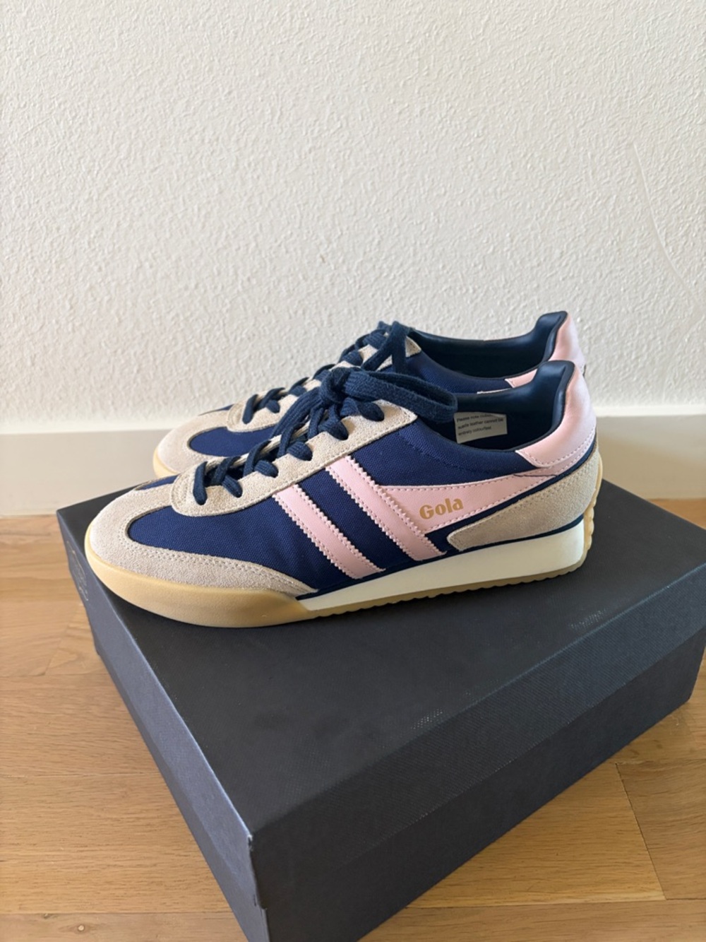 Gola Navy and Light Pink Women's Retro Runner Sneakers